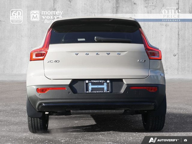 2026 Volvo XC40 Ultra (Dark Theme)-4