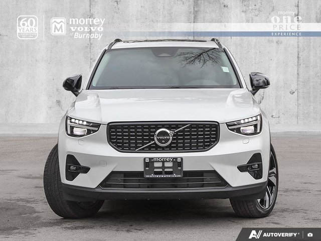 2026 Volvo XC40 Ultra (Dark Theme)-1