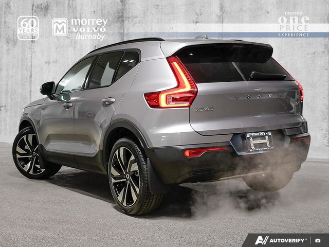 2026 Volvo XC40 Ultra (Dark Theme)-3