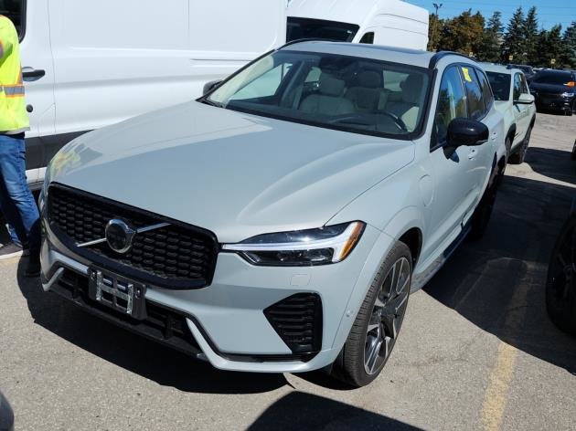 2025 Volvo XC60 Plug-In Hybrid Ultra | Polestar Optimization | Elegance-1