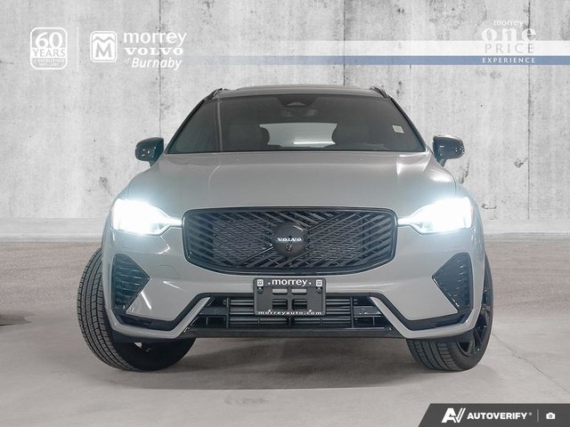 2026 Volvo XC60 Plug-in hybrid Ultra Black Edition-1