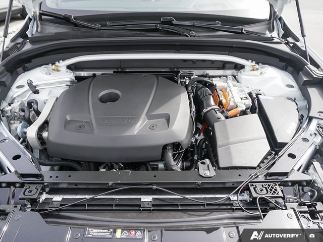 2026 Volvo XC60 Plug-in hybrid Polestar Engineered-7