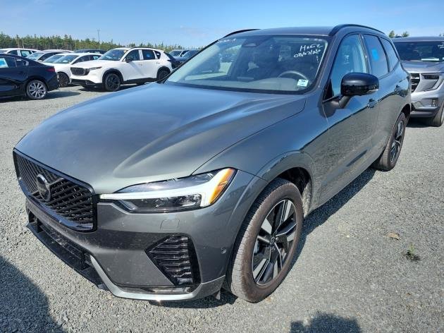 2026 Volvo XC60 Plus // NEW BODY STYLE - Dark Theme