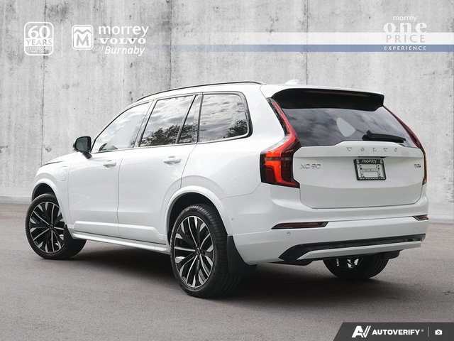 2026 Volvo XC90 Plug-in hybrid Ultra 7-Seater (Dark Theme)-3