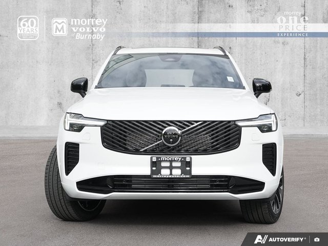 2026 Volvo XC90 Plug-in hybrid Ultra 7-Seater (Dark Theme)-1