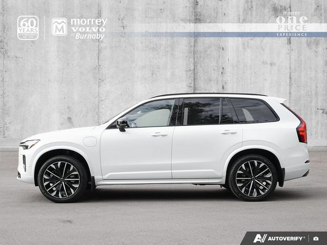 2026 Volvo XC90 Plug-in hybrid Ultra 7-Seater (Dark Theme)-2