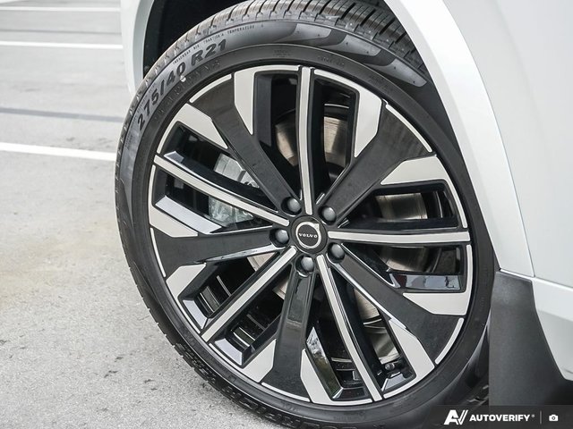2026 Volvo XC90 Plug-in hybrid Plus 7-Seater (Dark Theme)-5