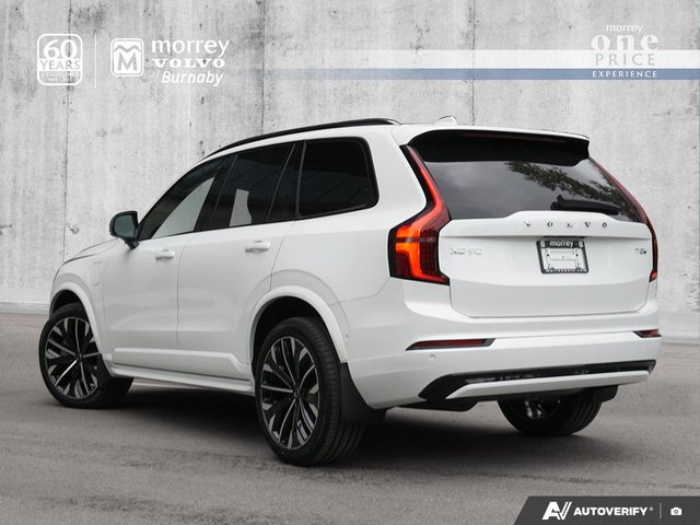2026 Volvo XC90 Plug-in hybrid Plus 7-Seater (Dark Theme)-3