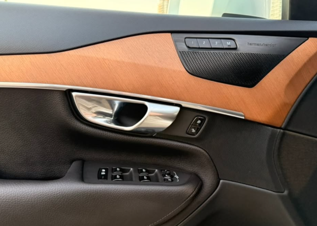 2022 Volvo XC90 Recharge Inscription Expression EXTENDED RANGE - 60KM EV-5