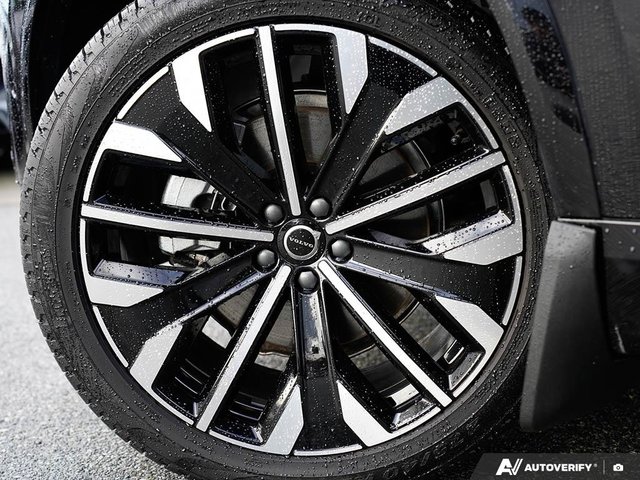 2025 Volvo XC90 Ultra | Top Trim - Low Mileage-5