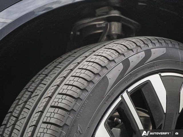 2026 Volvo XC90 Ultra 7-Seater (Dark Theme)-6