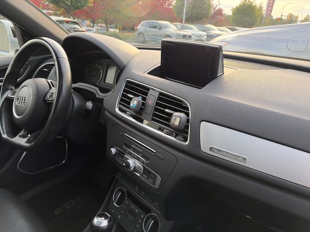 2017 Audi Q3 TECHNIK-5