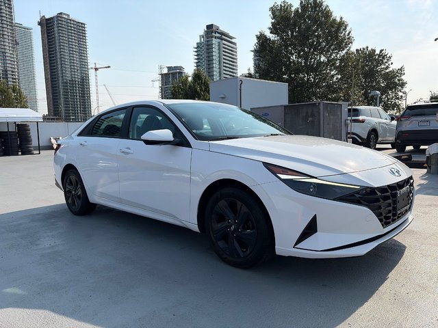 2023 Hyundai Elantra Preferred-3