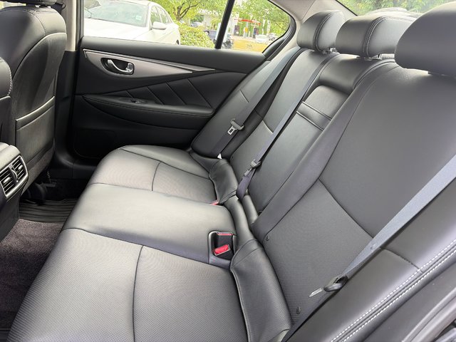 2023 Infiniti Q50 LUXE-7