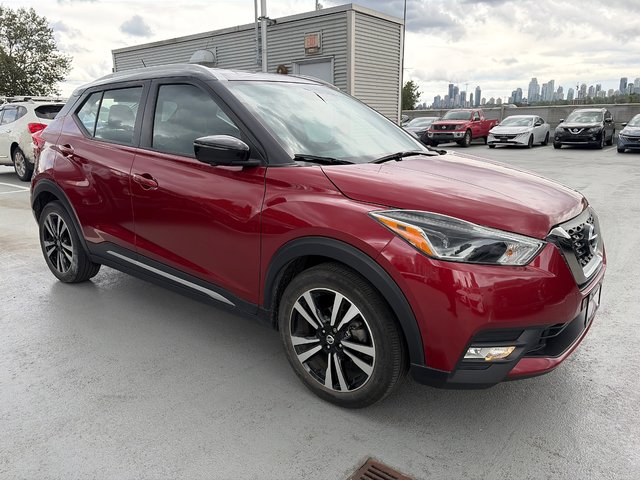 2018 Nissan Kicks SR // NO ACCIDENTS-4