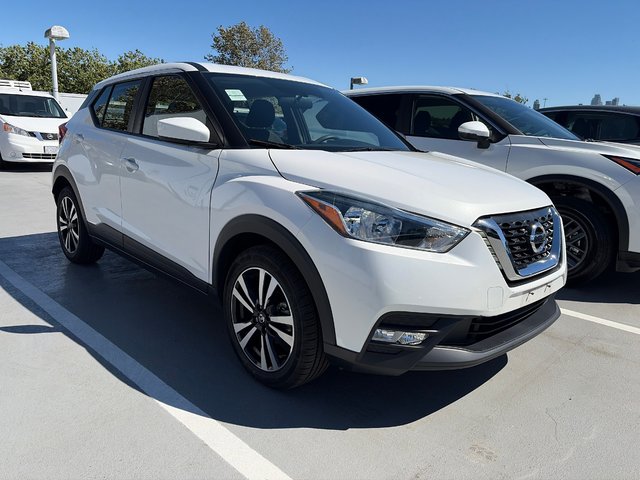 2019 Nissan Kicks SV CVT // 2.99% FINANCING-4