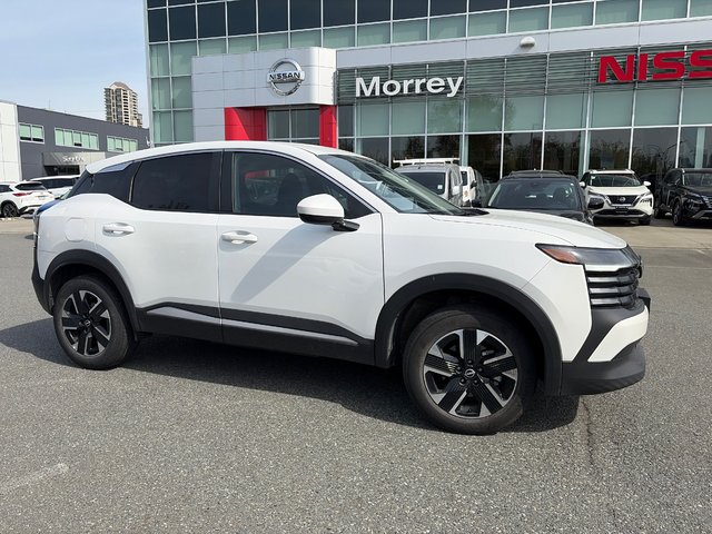 2025 Nissan Kicks SV AWD // 2.99% FINANCING!-5