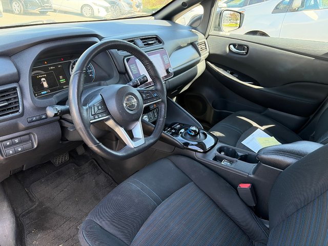2020 Nissan LEAF SV PLUS // 2.99% FINANCING-4