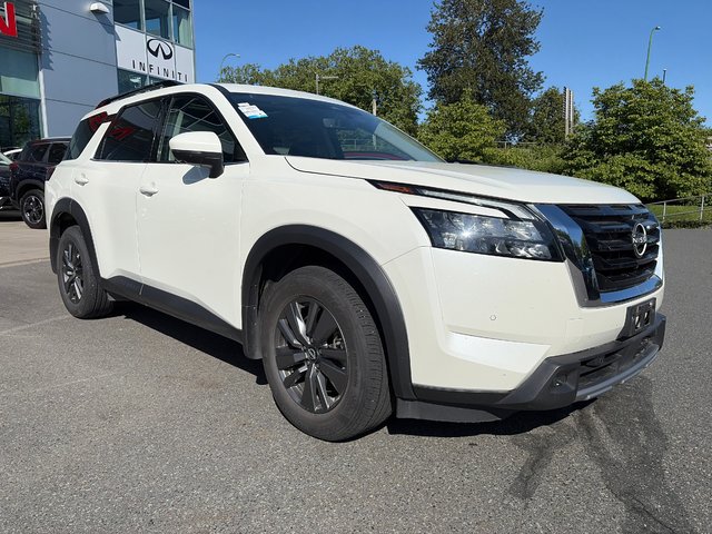 2024 Nissan Pathfinder SV 4X4 // 2.99% FINANCING-0