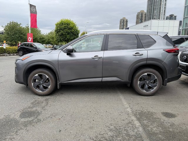 2024 Nissan Rogue SV MOONROOF // 2.99% FINANCING-4