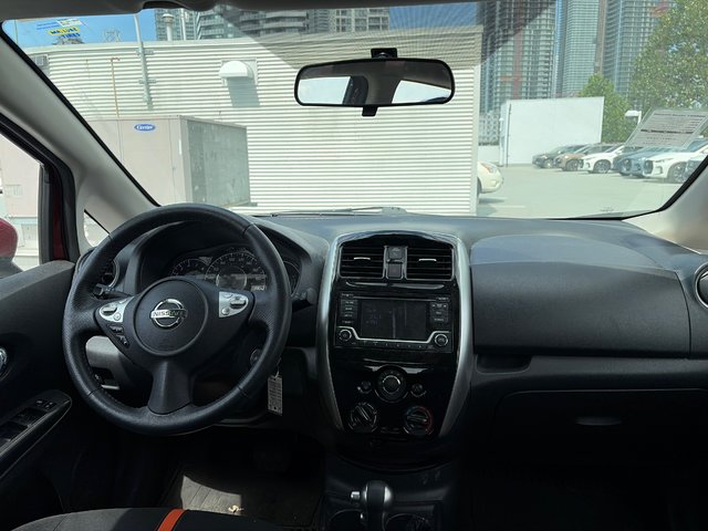 2015 Nissan Versa Note SR CVT // LOW KMS-6