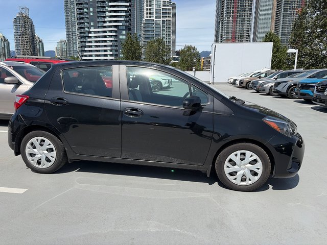 2019 Toyota Yaris Hatchback-1