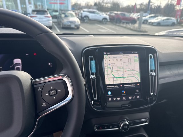 2024 Volvo XC40 Recharge Pure Electric TWIN Plus – ONLY 36,161 KMS-7