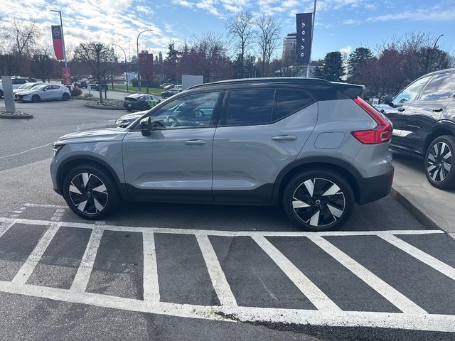 2024 Volvo XC40 Recharge Pure Electric TWIN Plus – ONLY 36,161 KMS-5
