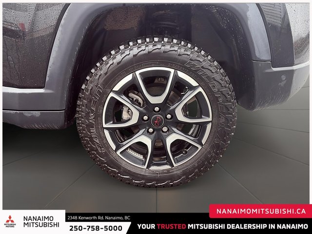 2025 Jeep Compass Trailhawk-1