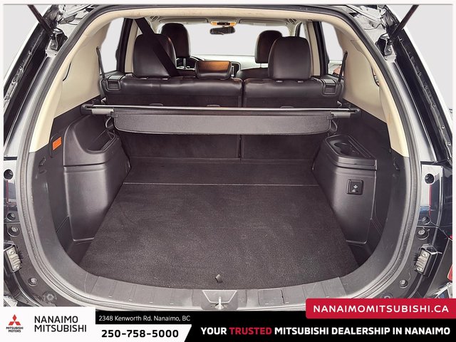 2022 Mitsubishi Outlander PHEV SE-5