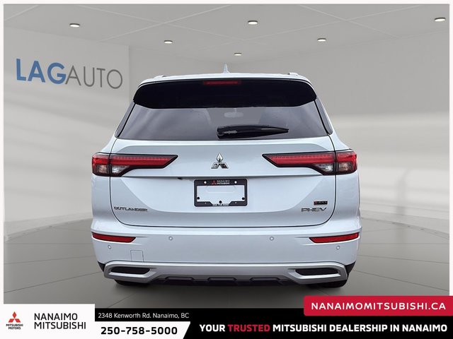 2025 Mitsubishi Outlander PHEV LE-4