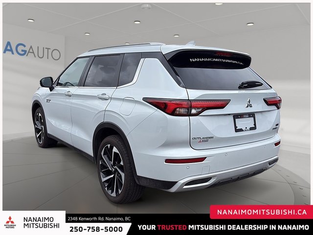 2025 Mitsubishi Outlander PHEV SEL-4