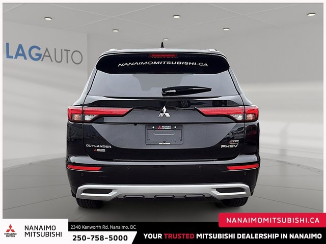 2025 Mitsubishi Outlander PHEV LE-3