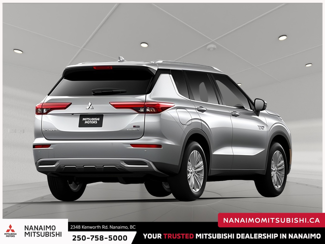 2025 Mitsubishi Outlander Plug-In Hybrid SE-2