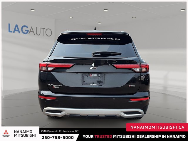 2022 Mitsubishi Outlander GT-3
