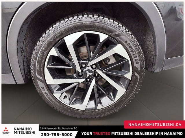 2023 Mitsubishi Outlander LE