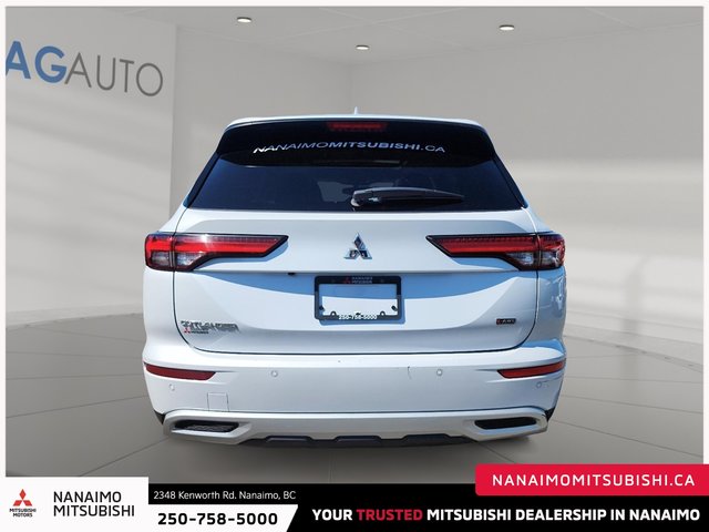2023 Mitsubishi Outlander SEL-3