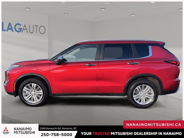 2024 Mitsubishi Outlander LE-4