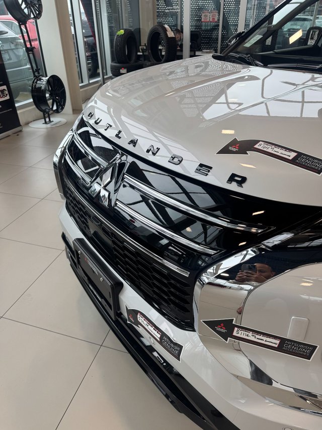 2026 Mitsubishi Outlander GT-1