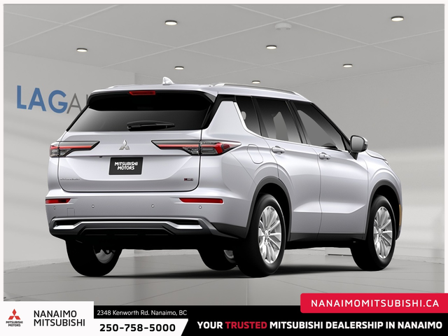 2026 Mitsubishi Outlander SE-2