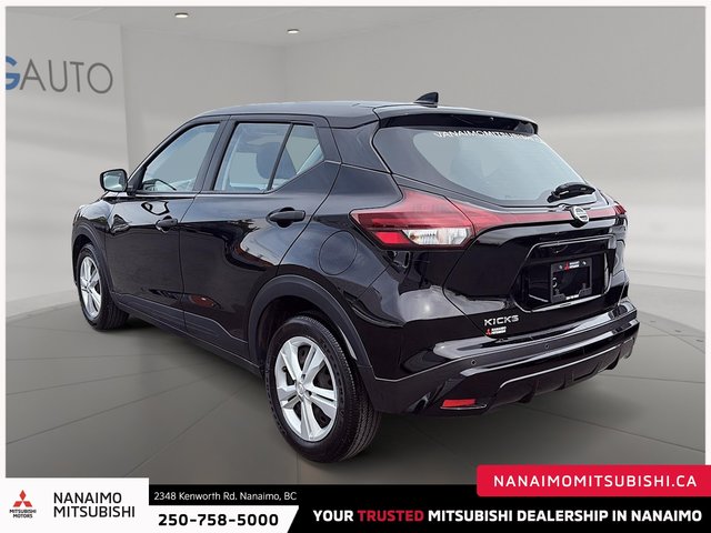 2021 Nissan Kicks S-4