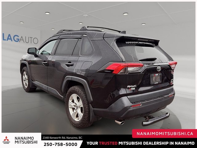 2021 Toyota RAV4 XLE Premium-4