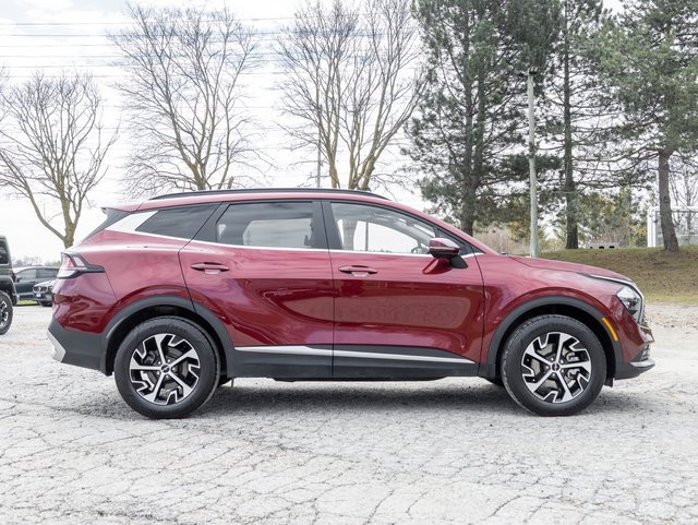 2024 Kia Sportage EX Premium AWD w/Black Interior-4