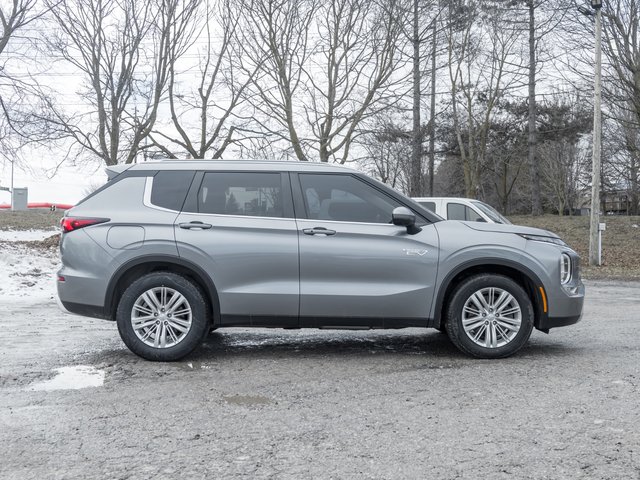 2023 Mitsubishi Outlander PHEV LE S-AWC-5