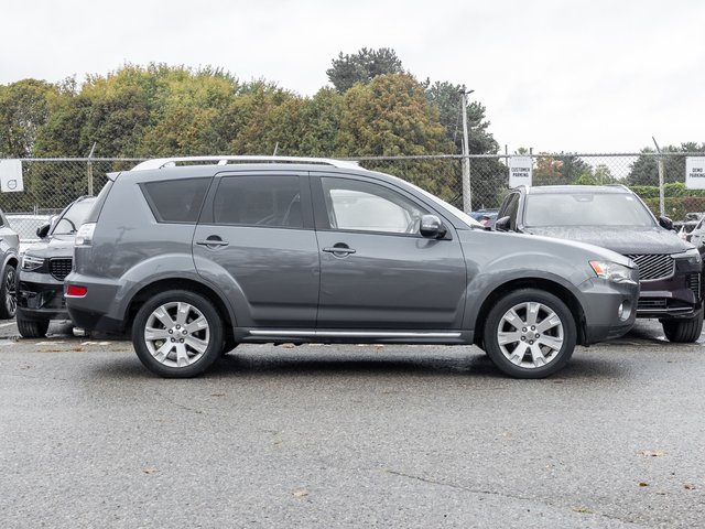 2010 Mitsubishi Outlander XLS 4WD Sportronic at-4