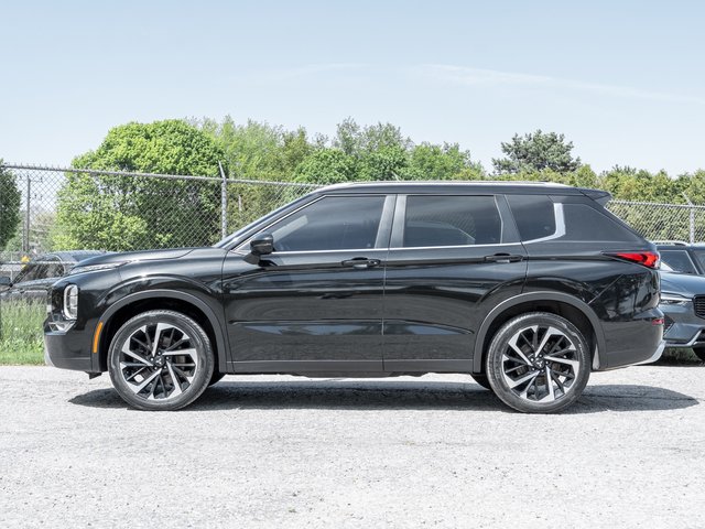 2023 Mitsubishi Outlander LE S-AWC-2