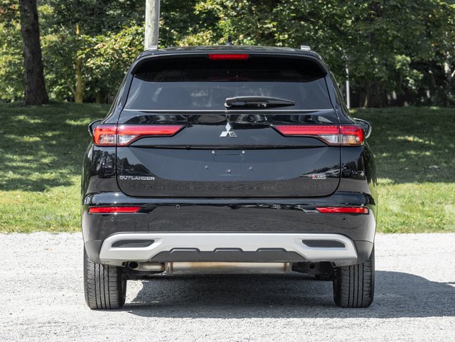 2024 Mitsubishi Outlander SE S-AWC-5