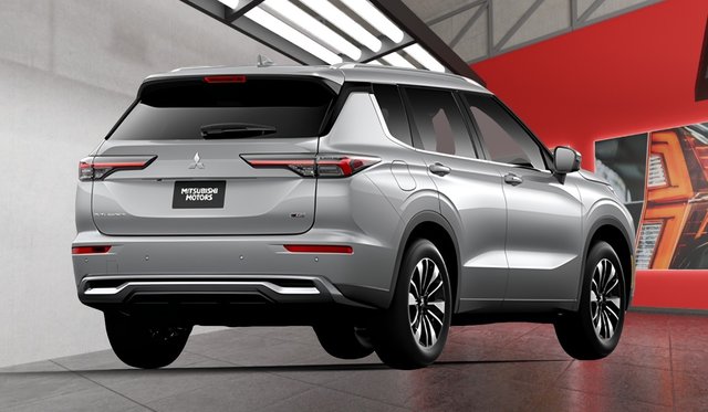 2026 Mitsubishi Outlander LE S-AWC-2