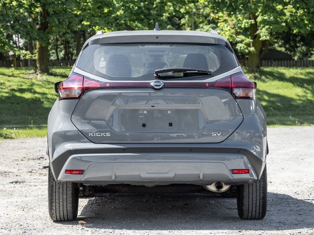 2021 Nissan Kicks SV CVT-5