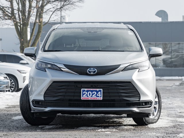 2024 Toyota Sienna Hybrid Sienna LE 8-Pass-1